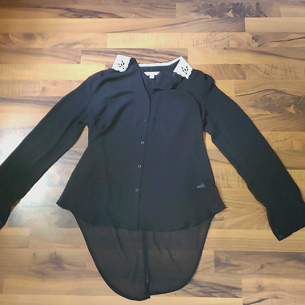 Black blouse with white collar